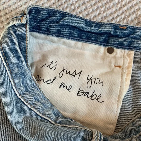 GRLFRND Dovima Distressed Denim Shorts - Picture 7 of 8